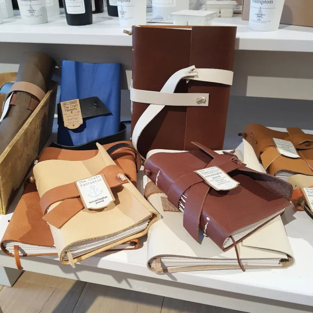 If you're local to Northampton, you can pick up my journals right in the town centre! Find them in the gift shop of @northamptonshoe, along with more local finds.

⚓️ 

#shopsmallhandmade #shoplocaluk #northamptonshire #northamptonsmallbusiness #lovenorthants #handmadejournals #Northants #thecraftfantastic